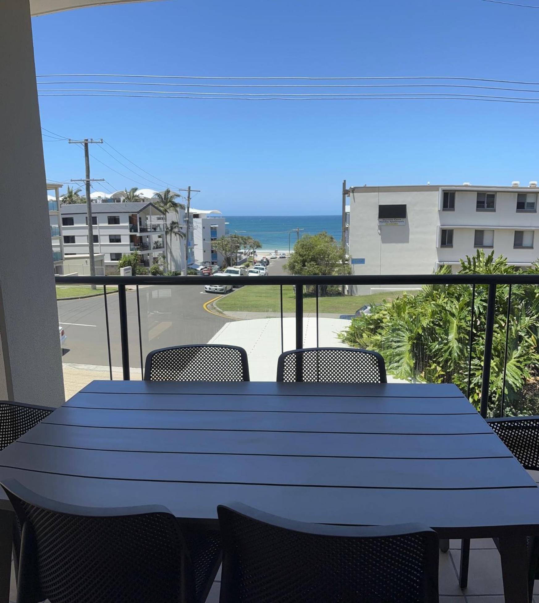 Kings Row Apartments Caloundra Eksteriør billede